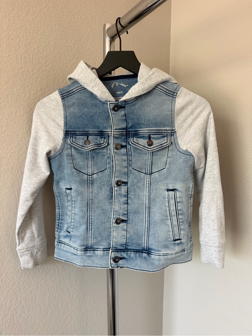 art class Light Blue Denim Jacket with Gray Hood and Sleeves
